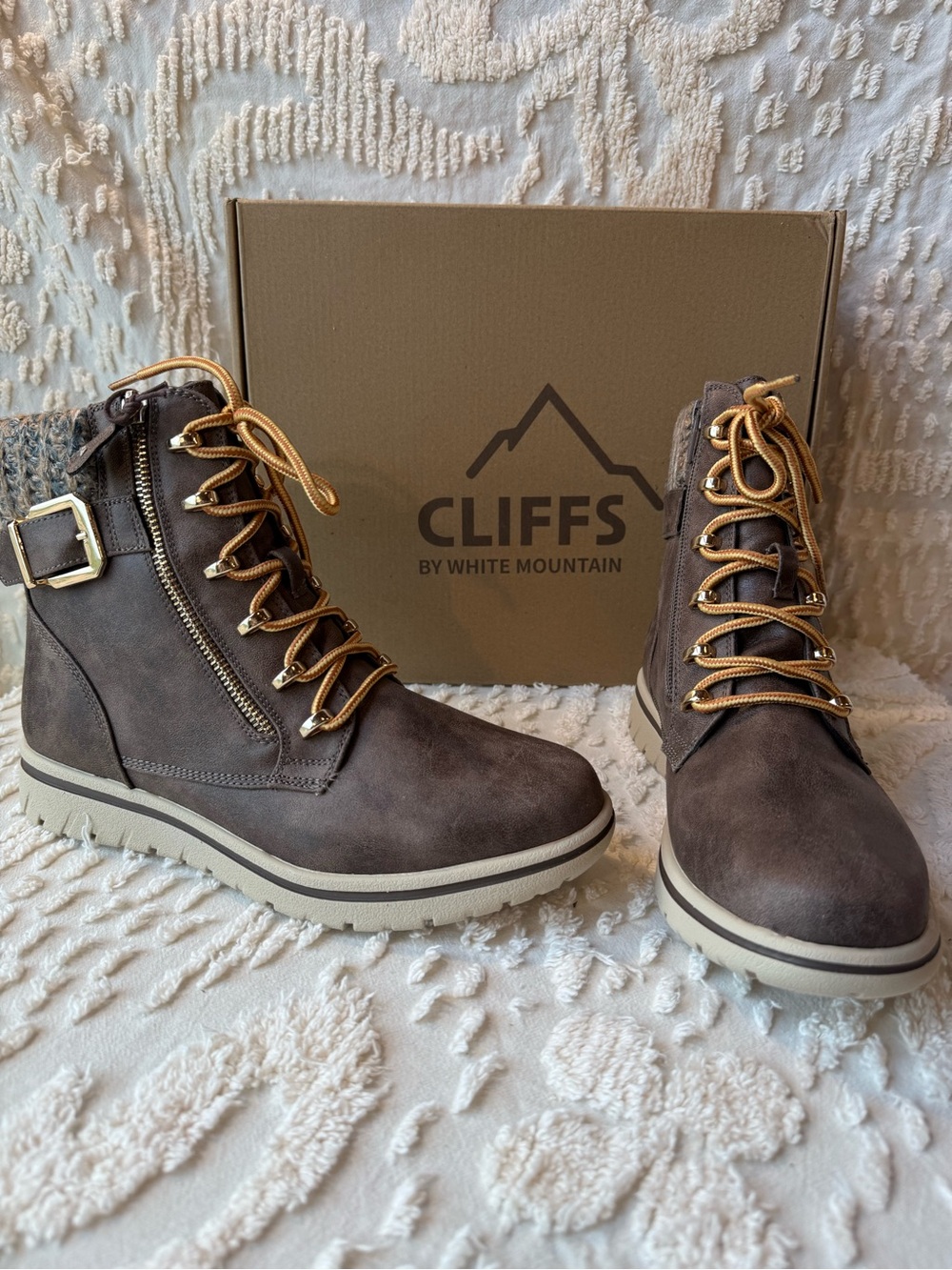 Cliffs by WHITE MOUNTAIN Dark Brown Lace-Up Ankle Booties with Side Zipper #696